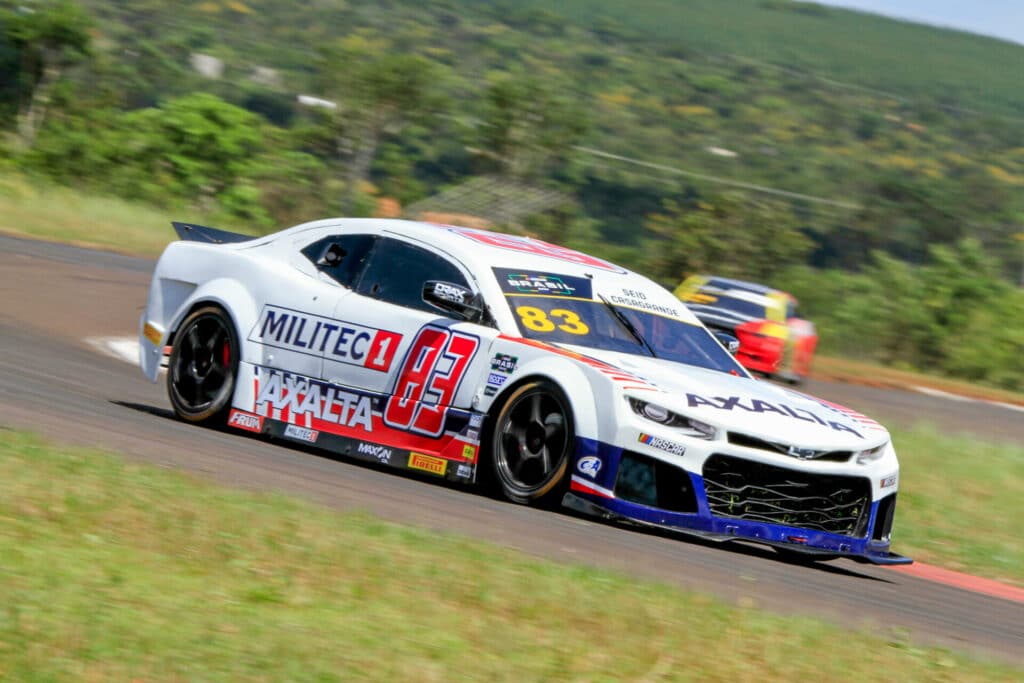 Seid e Casagrande, do Chevrolet 83, lideram as duas categorias em disputa na etapa derradeira de Curvelo (MG). Foto: Luciano Santos/SIGComunicação