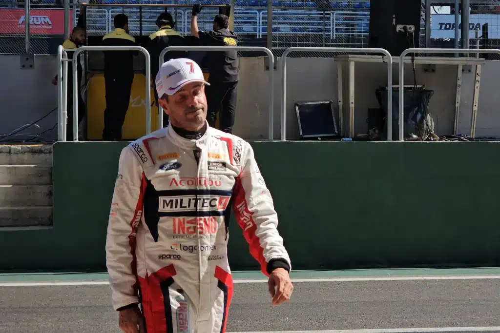 Julio Campos lamenta acidente na Sprint Race da NASCAR Brasil Interlagos 2025